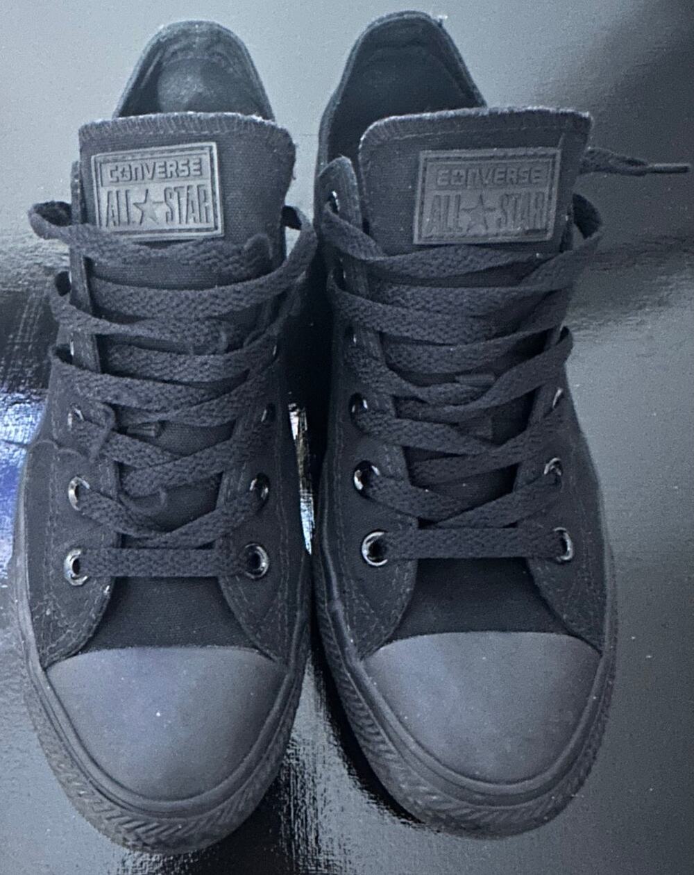 Converse All Star wmn 10/men 8 EXCELLENT preowned Mono BLACK